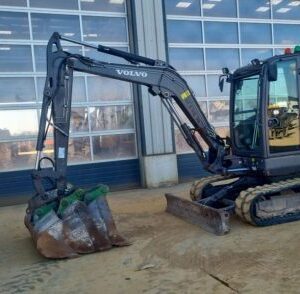 VOLVO ECR50D 2019